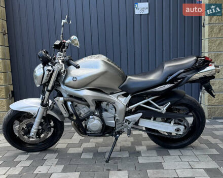 Сірий Ямаха FZ6 N, об'ємом двигуна 0.6 л та пробігом 36 тис. км за 4800 $, фото 5 на Automoto.ua