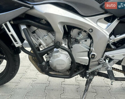 Серый Ямаха FZ6 S, объемом двигателя 0.6 л и пробегом 57 тыс. км за 4950 $, фото 11 на Automoto.ua
