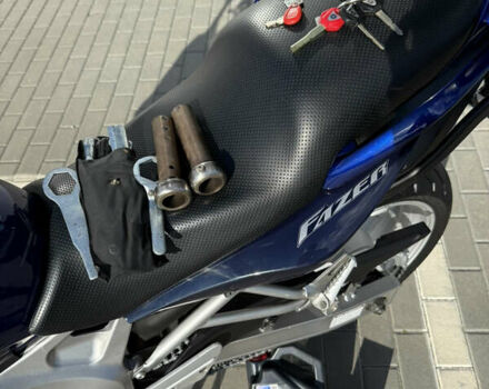 Синий Ямаха FZ6 S, объемом двигателя 0.6 л и пробегом 29 тыс. км за 5300 $, фото 31 на Automoto.ua