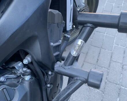 Ямаха FZ6 S2, объемом двигателя 0 л и пробегом 25 тыс. км за 5800 $, фото 18 на Automoto.ua