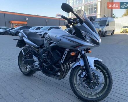Ямаха FZ6 S2, объемом двигателя 0 л и пробегом 25 тыс. км за 5800 $, фото 3 на Automoto.ua