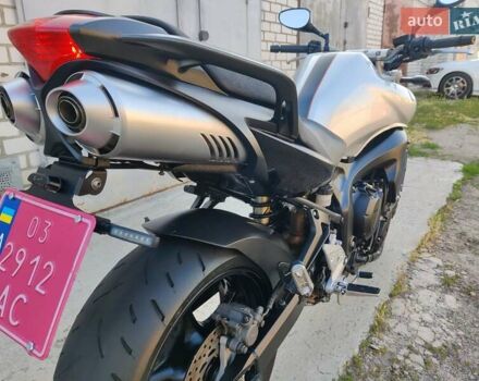 Серый Ямаха FZ6 S2, объемом двигателя 0.6 л и пробегом 46 тыс. км за 5849 $, фото 7 на Automoto.ua
