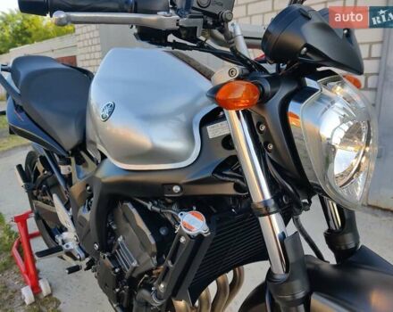 Серый Ямаха FZ6 S2, объемом двигателя 0.6 л и пробегом 46 тыс. км за 5849 $, фото 1 на Automoto.ua
