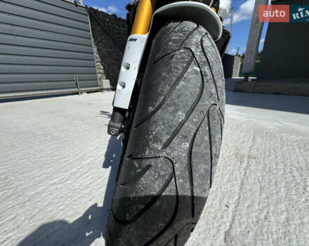 Білий Ямаха FZ8, об'ємом двигуна 0.78 л та пробігом 34 тис. км за 7999 $, фото 3 на Automoto.ua