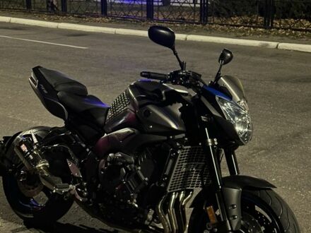 Ямаха FZ8, объемом двигателя 0.8 л и пробегом 0 тыс. км за 8000 $, фото 1 на Automoto.ua