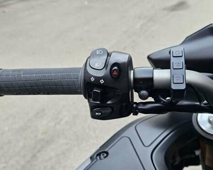 Ямаха FZ8-SA, об'ємом двигуна 0.8 л та пробігом 17 тис. км за 7600 $, фото 31 на Automoto.ua