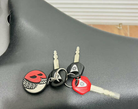 Серый Ямаха FZ8, объемом двигателя 0.8 л и пробегом 39 тыс. км за 7900 $, фото 11 на Automoto.ua