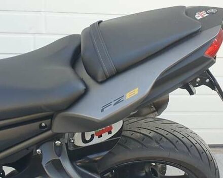 Сірий Ямаха FZ8, об'ємом двигуна 0.8 л та пробігом 39 тис. км за 7900 $, фото 6 на Automoto.ua