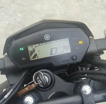 Черный Ямаха FZ 25, объемом двигателя 0.25 л и пробегом 1 тыс. км за 3600 $, фото 2 на Automoto.ua