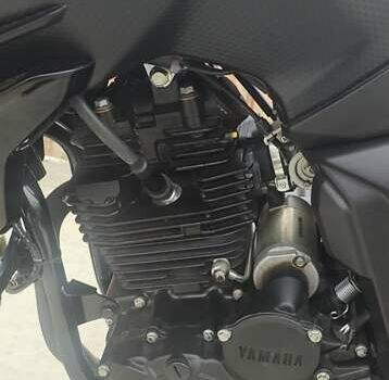 Черный Ямаха FZ 25, объемом двигателя 0.25 л и пробегом 1 тыс. км за 3600 $, фото 8 на Automoto.ua