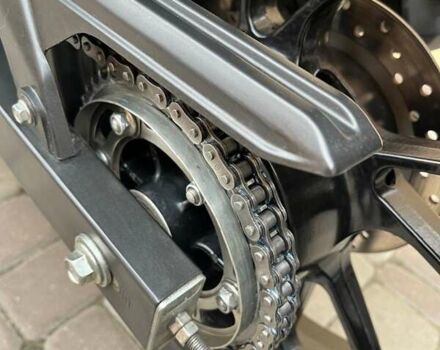 Синий Ямаха FZ 25, объемом двигателя 0.25 л и пробегом 4 тыс. км за 2950 $, фото 9 на Automoto.ua