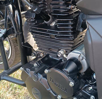 Чорний Ямаха FZ 250, об'ємом двигуна 0.25 л та пробігом 3 тис. км за 3700 $, фото 9 на Automoto.ua
