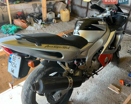 Серый Ямаха FZR 600, объемом двигателя 0.6 л и пробегом 55 тыс. км за 3500 $, фото 3 на Automoto.ua