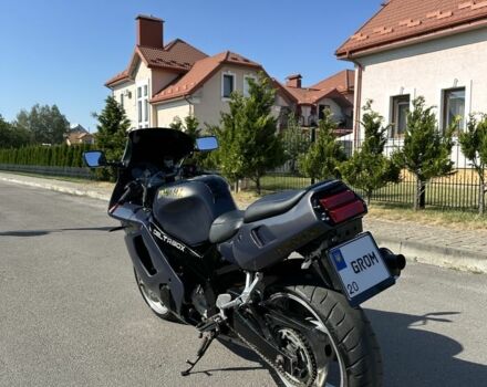 Ямаха FZR 600R, объемом двигателя 0.6 л и пробегом 0 тыс. км за 1800 $, фото 3 на Automoto.ua
