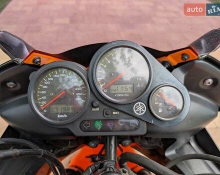Помаранчевий Ямаха FZS 1000 Fazer, об'ємом двигуна 1 л та пробігом 92 тис. км за 4400 $, фото 10 на Automoto.ua