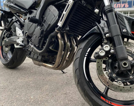Черный Ямаха FZS 600 Fazer, объемом двигателя 0.6 л и пробегом 34 тыс. км за 5700 $, фото 1 на Automoto.ua