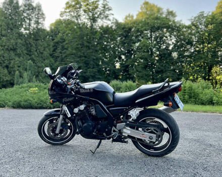 Чорний Ямаха FZS 600 Fazer, об'ємом двигуна 0.6 л та пробігом 53 тис. км за 3100 $, фото 1 на Automoto.ua