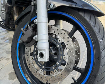 Черный Ямаха FZS 600 Fazer, объемом двигателя 0.6 л и пробегом 3 тыс. км за 4800 $, фото 8 на Automoto.ua