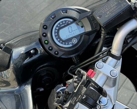 Черный Ямаха FZS 600 Fazer, объемом двигателя 0.6 л и пробегом 3 тыс. км за 4800 $, фото 3 на Automoto.ua