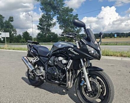 Черный Ямаха FZS 600 Fazer, объемом двигателя 0.6 л и пробегом 51 тыс. км за 3000 $, фото 4 на Automoto.ua
