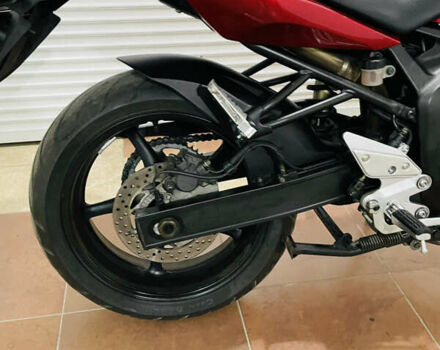 Красный Ямаха FZS 600 Fazer, объемом двигателя 0.6 л и пробегом 9 тыс. км за 6200 $, фото 36 на Automoto.ua