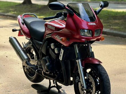 Ямаха FZS 600 Fazer 1999 у Вінниці на Automoto.ua Червоний Ямаха FZS 600 Fazer, об'ємом двигуна 0.6 л та пробігом 35 тис. км за 3700 $, фото 1 на Automoto.ua