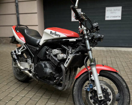 Ямаха FZS 600 Fazer, объемом двигателя 0.6 л и пробегом 30 тыс. км за 4000 $, фото 2 на Automoto.ua