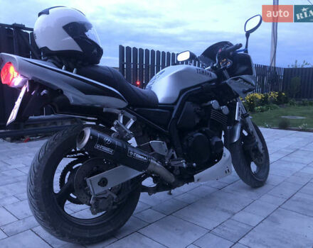 Ямаха FZS 600 Fazer, объемом двигателя 0.6 л и пробегом 59 тыс. км за 4250 $, фото 4 на Automoto.ua