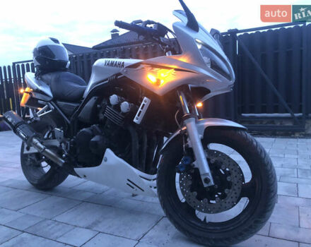 Ямаха FZS 600 Fazer, объемом двигателя 0.6 л и пробегом 59 тыс. км за 4250 $, фото 1 на Automoto.ua