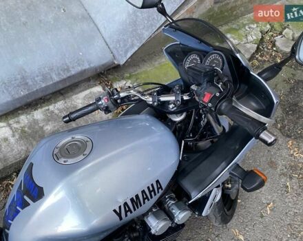 Сірий Ямаха FZS 600 Fazer, об'ємом двигуна 0.6 л та пробігом 56 тис. км за 5800 $, фото 4 на Automoto.ua
