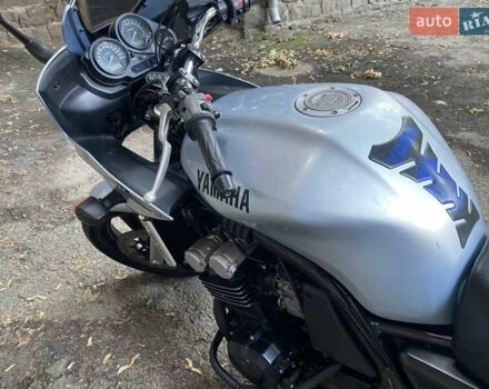Сірий Ямаха FZS 600 Fazer, об'ємом двигуна 0.6 л та пробігом 56 тис. км за 5800 $, фото 10 на Automoto.ua