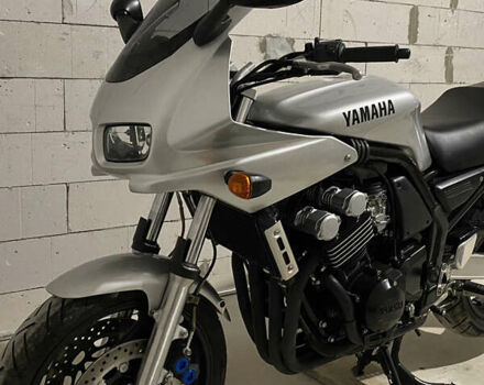 Сірий Ямаха FZS 600 Fazer, об'ємом двигуна 0.6 л та пробігом 11 тис. км за 3850 $, фото 1 на Automoto.ua