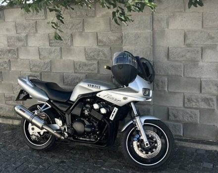 Сірий Ямаха FZS 600 Fazer, об'ємом двигуна 0.6 л та пробігом 56 тис. км за 2999 $, фото 1 на Automoto.ua