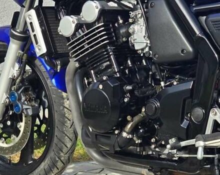 Синий Ямаха FZS 600 Fazer, объемом двигателя 0.6 л и пробегом 40 тыс. км за 4100 $, фото 9 на Automoto.ua