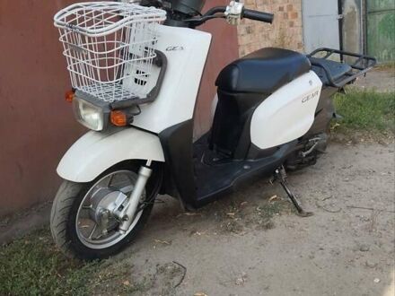 Ямаха Gear 4T 2009 в Нежине на Automoto.ua Ямаха Gear 4T, объемом двигателя 0.49 л и пробегом 120 тыс. км за 650 $, фото 1 на Automoto.ua