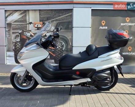 Белый Ямаха Grand Majesty 250 SG15J, объемом двигателя 0 л и пробегом 23 тыс. км за 1999 $, фото 4 на Automoto.ua