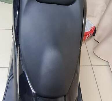 Ямаха Grand Majesty 250 SG15J, объемом двигателя 0.25 л и пробегом 23 тыс. км за 2140 $, фото 6 на Automoto.ua