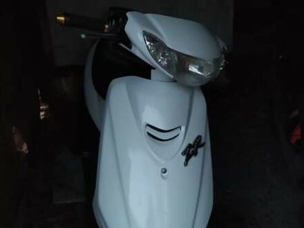 Ямаха Jog SA36J 2007 у Тульчине на Automoto.ua Білий Ямаха Jog SA36J, об'ємом двигуна 0 л та пробігом 14 тис. км за 649 $, фото 1 на Automoto.ua