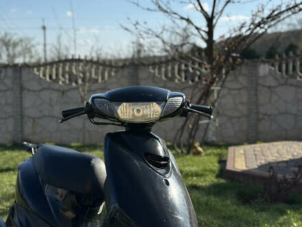 Ямаха Jog SA36J 2008 у Чернівцях на Automoto.ua Чорний Ямаха Jog SA36J, об'ємом двигуна 50 л та пробігом 27 тис. км за 400 $, фото 1 на Automoto.ua