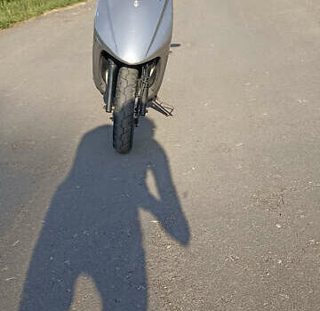 Серый Ямаха Jog SA36J, объемом двигателя 0 л и пробегом 18 тыс. км за 590 $, фото 4 на Automoto.ua