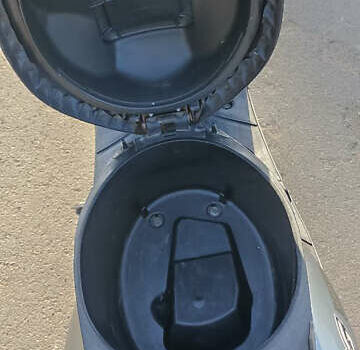 Серый Ямаха Jog SA36J, объемом двигателя 0 л и пробегом 18 тыс. км за 590 $, фото 6 на Automoto.ua