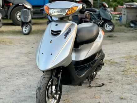 Ямаха Jog SA36J 2013 у Вінниці на Automoto.ua Сірий Ямаха Jog SA36J, об'ємом двигуна 0.49 л та пробігом 14 тис. км за 700 $, фото 1 на Automoto.ua