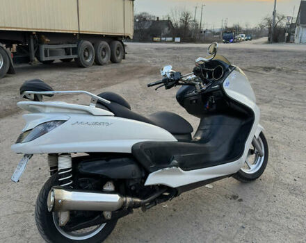 Білий Ямаха Majesty 250, об'ємом двигуна 0.25 л та пробігом 44 тис. км за 1800 $, фото 3 на Automoto.ua