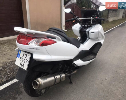 Білий Ямаха Majesty 250, об'ємом двигуна 0.25 л та пробігом 37 тис. км за 2800 $, фото 3 на Automoto.ua