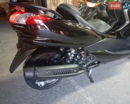 Черный Ямаха Majesty 250, объемом двигателя 0.25 л и пробегом 24 тыс. км за 3200 $, фото 3 на Automoto.ua