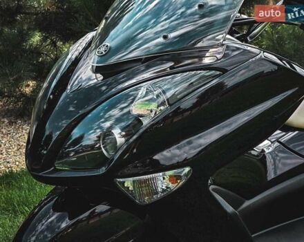 Красный Ямаха Majesty 250, объемом двигателя 0 л и пробегом 11 тыс. км за 2599 $, фото 4 на Automoto.ua