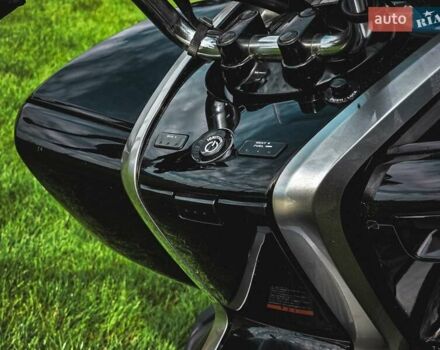 Красный Ямаха Majesty 250, объемом двигателя 0 л и пробегом 11 тыс. км за 2599 $, фото 8 на Automoto.ua