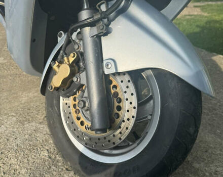 Ямаха Majesty 250, объемом двигателя 0.25 л и пробегом 30 тыс. км за 750 $, фото 1 на Automoto.ua