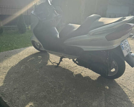 Ямаха Majesty 250, объемом двигателя 0.25 л и пробегом 30 тыс. км за 750 $, фото 2 на Automoto.ua