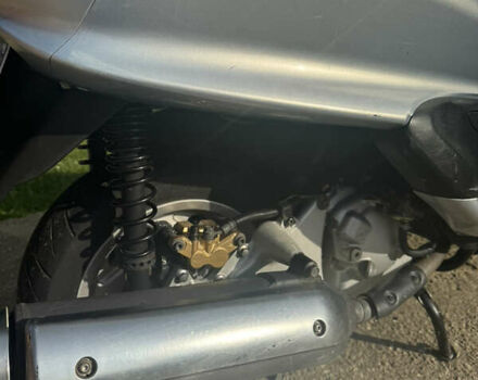 Ямаха Majesty 250, объемом двигателя 0.25 л и пробегом 30 тыс. км за 750 $, фото 11 на Automoto.ua